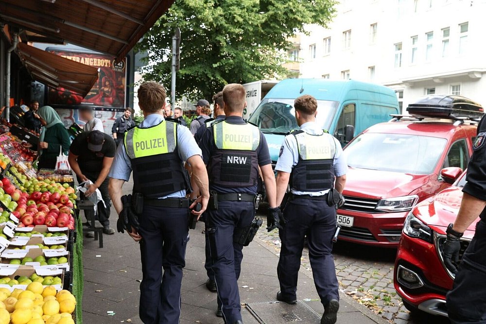 Wie dem Mann die Flucht gelang, war zunächst unklar. - © Jan Ohmen/dpa