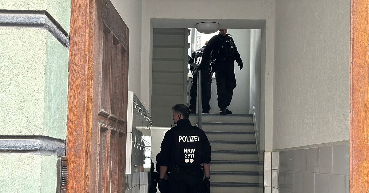 Häftling flüchtet aus Gerichtsgebäude in Düsseldorf | NRW