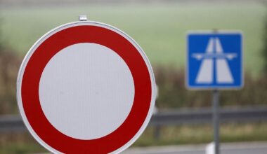 Unfall mit Sattelzügen - A45 Richtung Dortmund gesperrt | NRW