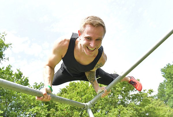 Das Parkour-Camp in Gütersloh ist das Highlight für alle Parkour-Begeisterten. - © Jens Dünhölter