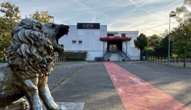 Discogänger prügelt auf junge Frauen vor dem Bielefelder Club „Prime“ ein