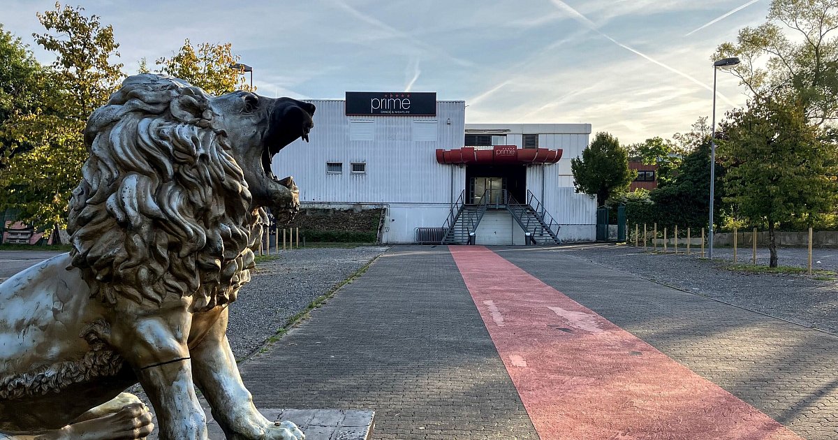 Discogänger prügelt auf junge Frauen vor dem Bielefelder Club „Prime“ ein