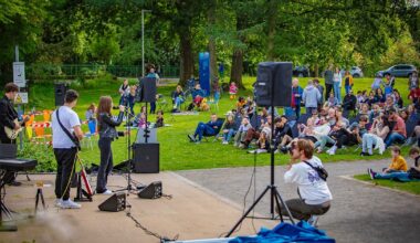 Veranstaltungstipps für Bielefeld: Open-Air-Rock, Stand-up-Comedy und ein Pinguin im Kino
