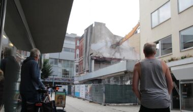 Mega-Abriss vom ehemaligen H&M-Gebäude in Herford wird zum Publikumsmagneten