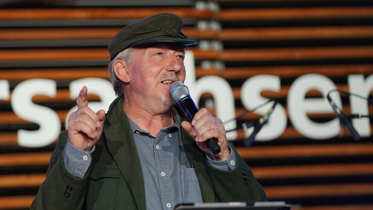 18:28 Saalstreit mit SPD im Bundestag: AfD reicht Klage in Karlsruhe ein - Ntv