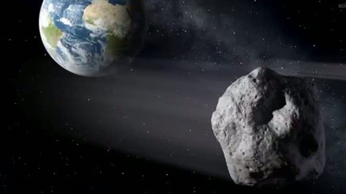Asteroid rast in Richtung Erde