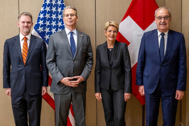 Die Bundesräte Karin Keller-Sutter und Guy Parmelin haben sich im Mai mit einer amerikanischen Delegation in Genf getroffen.