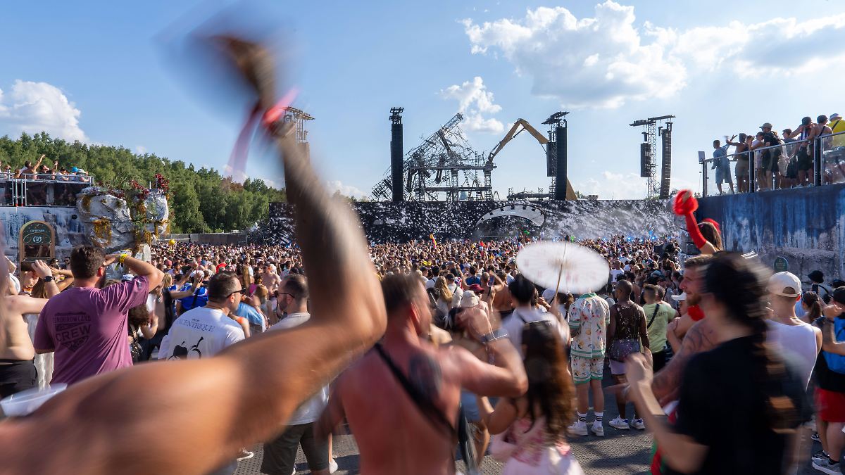 Tragischer Todesfall: Frau stirbt auf Tomorrowland-Festival