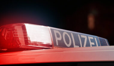 Raub in Bremen: Rolex von Senior in der Altstadt gestohlen | Regional