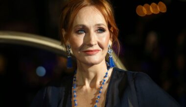 Die britische Erfolgsautorin J.K. Rowling feiert am 31. Juli ihren 60. Geburtstag. (Archivfoto) Foto: Joel C Ryan/AP/dpa