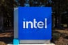 Der Chiphersteller Intel muss sparen. Die Pläne für eine Fabrik bei Magdeburg gibt er auf. (Symbolbild)