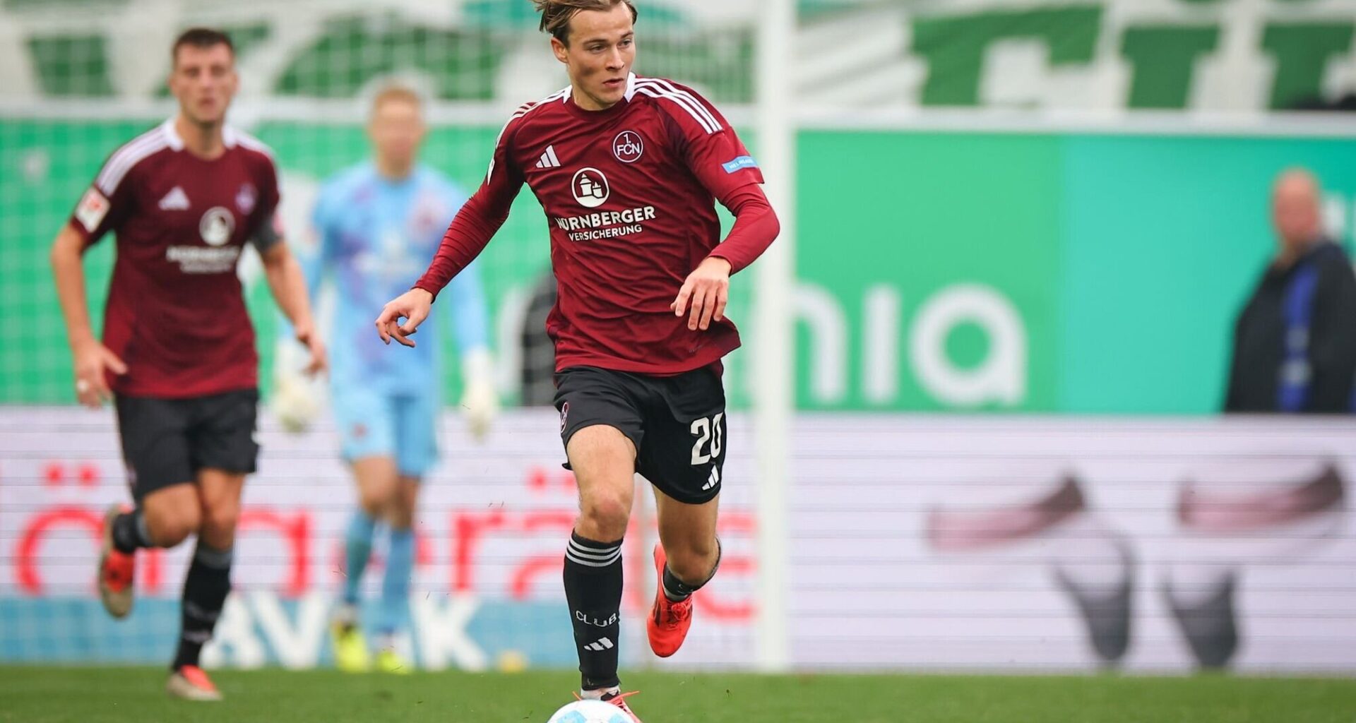 Zäher Wechselpoker: VfB-Interesse an Nürnbergs Jander - News über den VfB Stuttgart