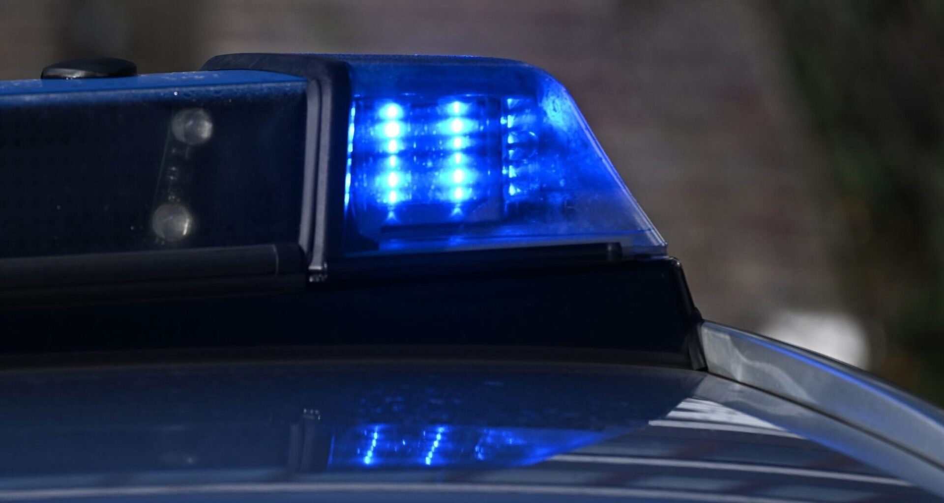 Mannheim: Polizei weckt schlafenden Autofahrer an einer Ampel - Baden-Württemberg