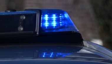 Mannheim: Polizei weckt schlafenden Autofahrer an einer Ampel - Baden-Württemberg