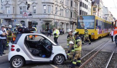 Stuttgart: Stadtbahn kollidiert mit Auto – Frau schwer verletzt - Nachrichten aus Stuttgart