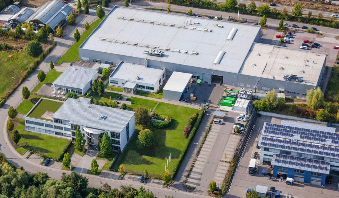 Luftbild des Eberspächer catem-Werkes in Herxheim, Rheinland-Pfalz. 