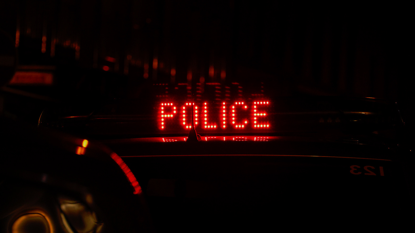 Polizeieinsätze: Brände, Drogen und Waffen