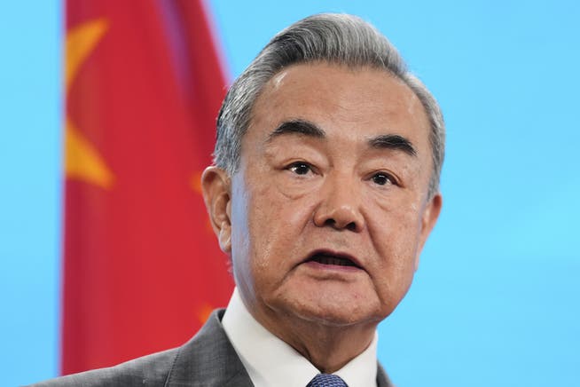 Der chinesische Aussenminister Wang Yi reist diese Woche durch Europa.