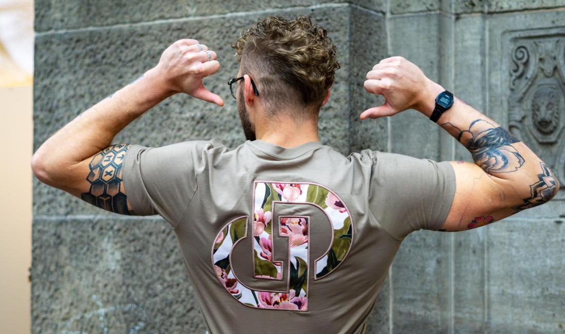 Bei HUDDY wird alles mit Hand und viel Liebe in Bremen gefertigt. Kunden können sich ihr Design auch selbst gestalten.