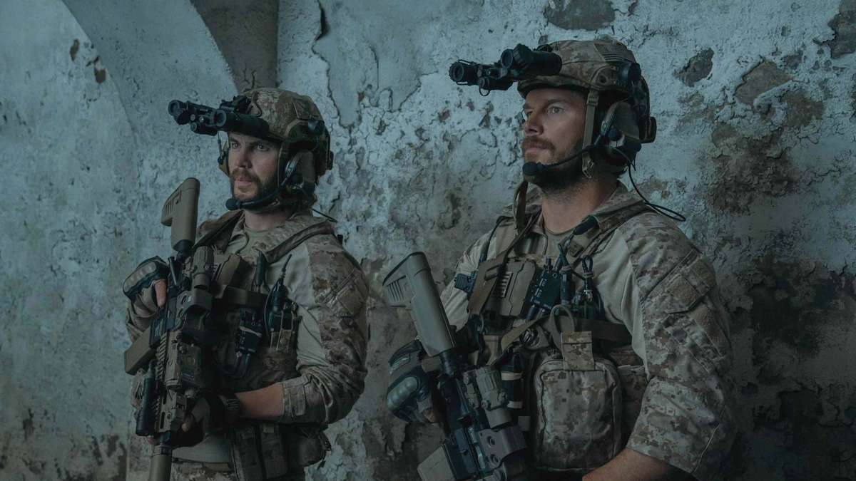 Düstere Prequel-Serie mit Taylor Kitsch und Chris Pratt bekommt Trailer bei Amazon
