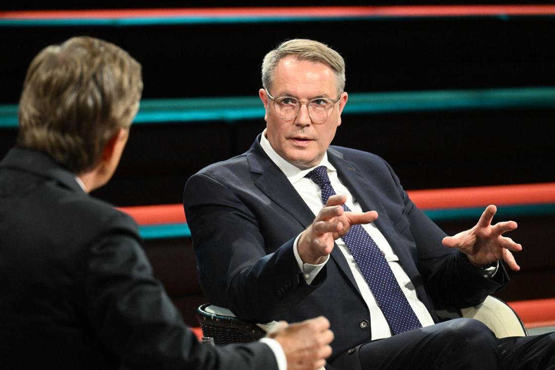 Markus Lanz - SPD-Politiker Alexander Schweitzer geriet beim Thema Stromsteuer-Senkung in Erklärungsnot.