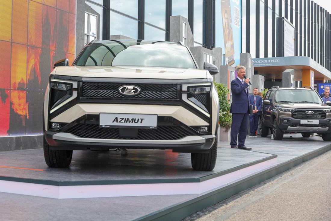 Ein Lada beim St. Petersburg International Economic Forum.