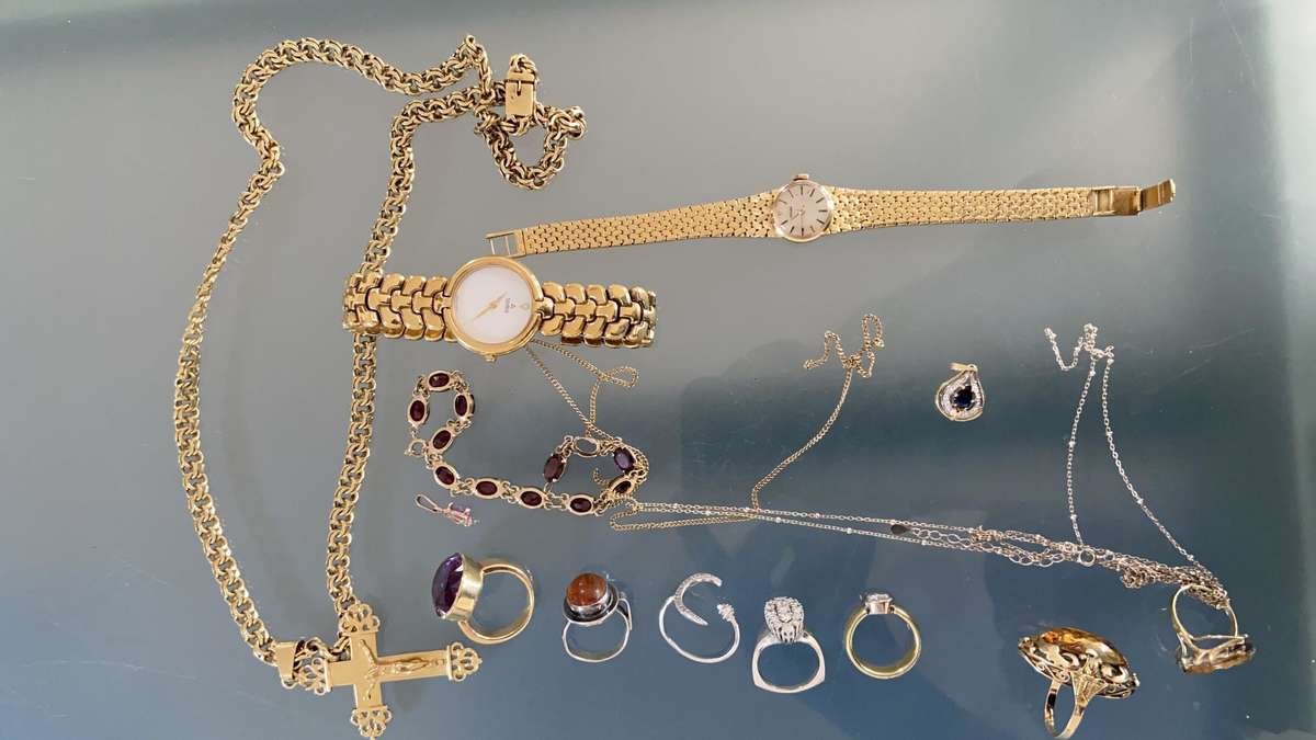 Polizei sucht Eigentümer von nun sichergestelltem Schmuck