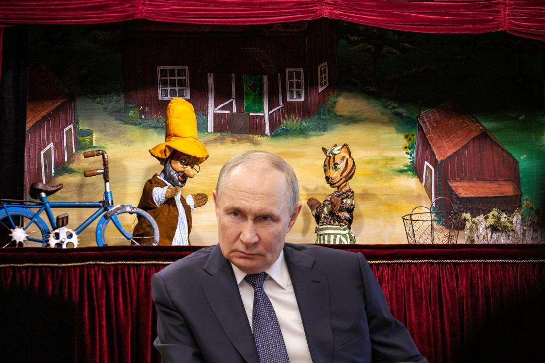 Wladimir Putin in einer Bildmontage vor einer Puppentheater-Aufführung von „Pettersson und Findus“ in Velbert (NRW)