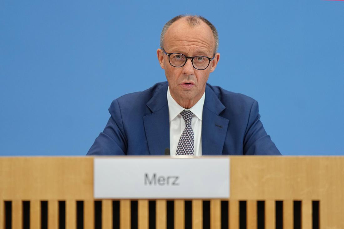 Bundeskanzler Friedrich Merz steht bei der traditionellen Sommer-Pressekonferenz Hauptstadtjournalisten Rede und Antwort.