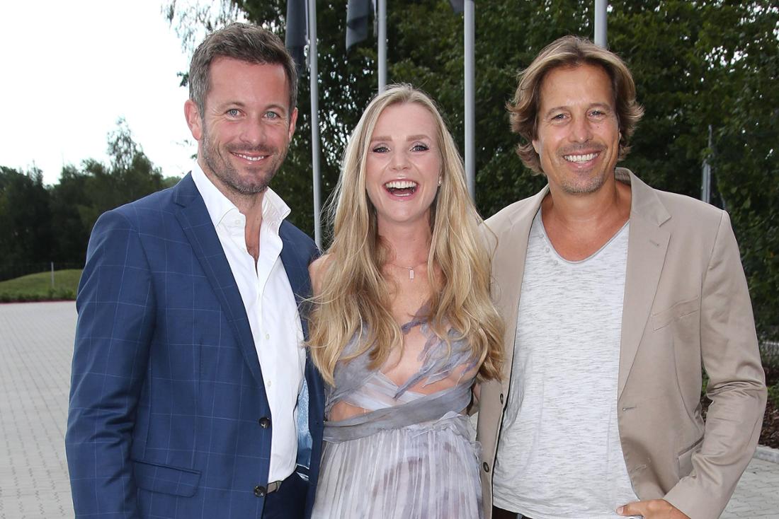 (Von links nach rechts): Jan Hartmann Kim Sarah Brandts und Michael Meziani beim Rote Rosen Das Erste ARD Jubiläums Eve
