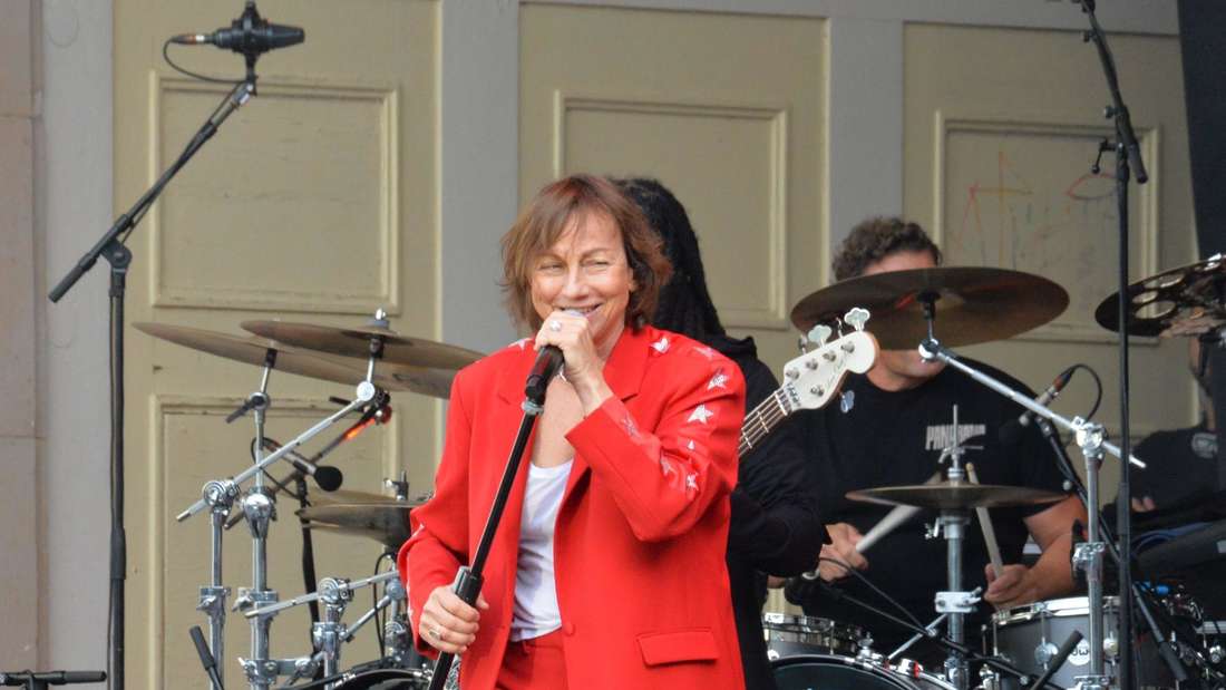 Gianna Nannini im Wiesbadener Kurpark. 