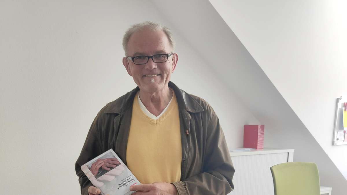 30 Jahre einer Liebe in einem persönlichen Buch festgehalten