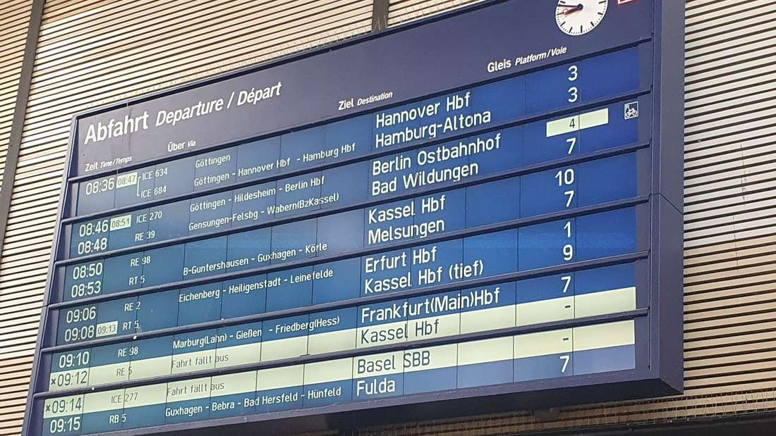 So war es im Mai: Wegen der Entschärfung einer Weltkriegsbome in Rothenditmold mussten Einwohner evakuiert werden. Im Bahnverkehr kam es zu Beeinträchtigungen. 