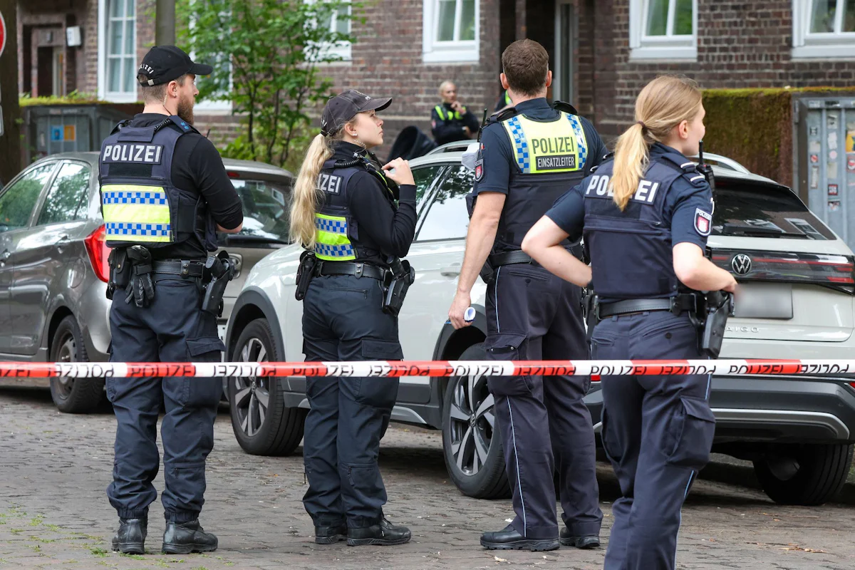 Kriminalität - Frau und Mann sterben durch mutmaßliche Gewalttat in Hamburg - Panorama