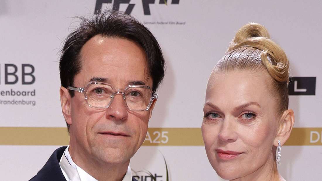 „Tatort“-Star Jan Josef Liefers und Schauspielerin Anna Loos sind seit 2004 verheiratet. Das Paar hat zwei Töchter.