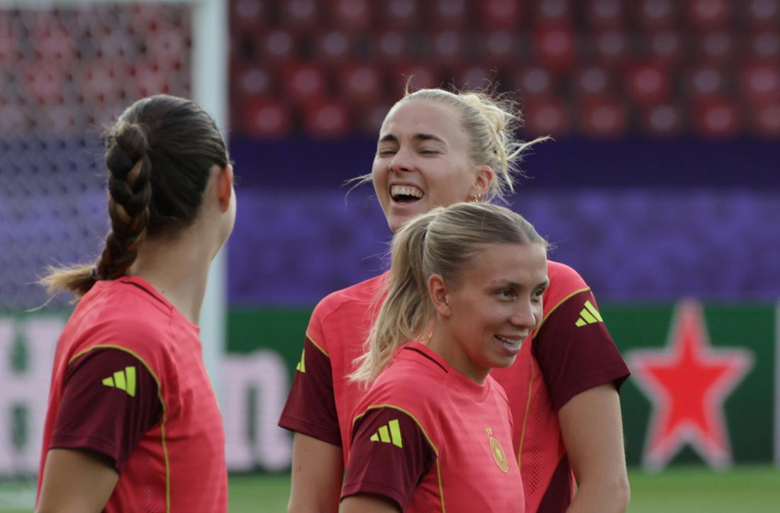 Fussball Womens Euro 2025, Deutschland - Pressekonferenz und Abschlusstraining
