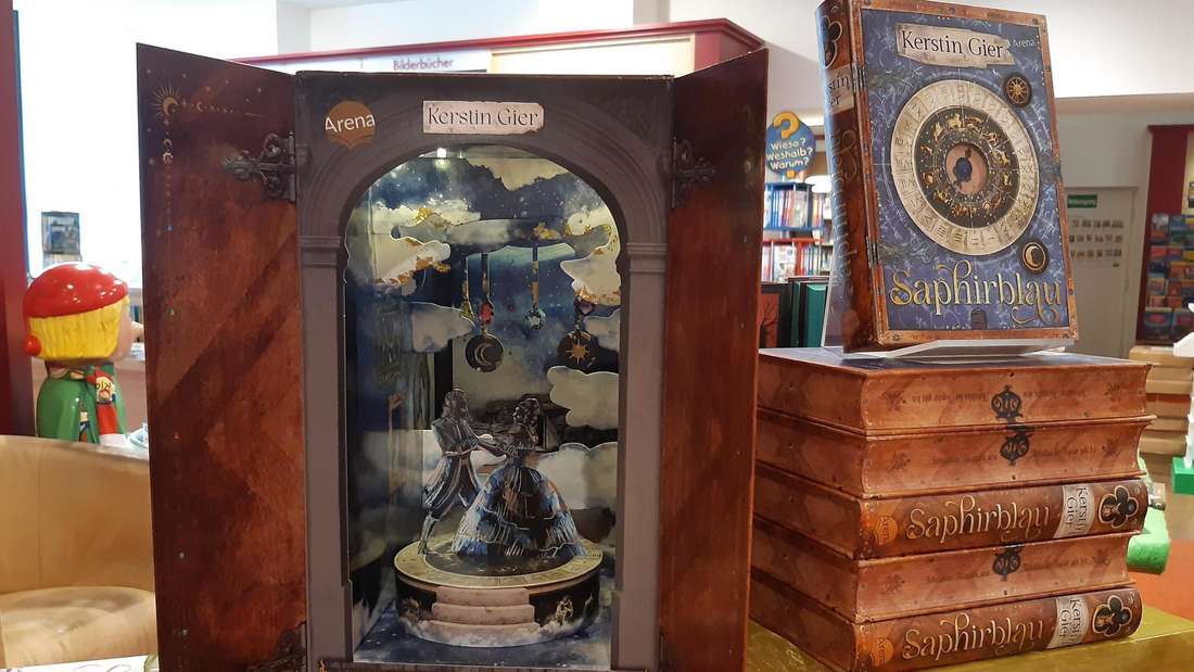 ihm_Buchhandel_Book-Nook_4c