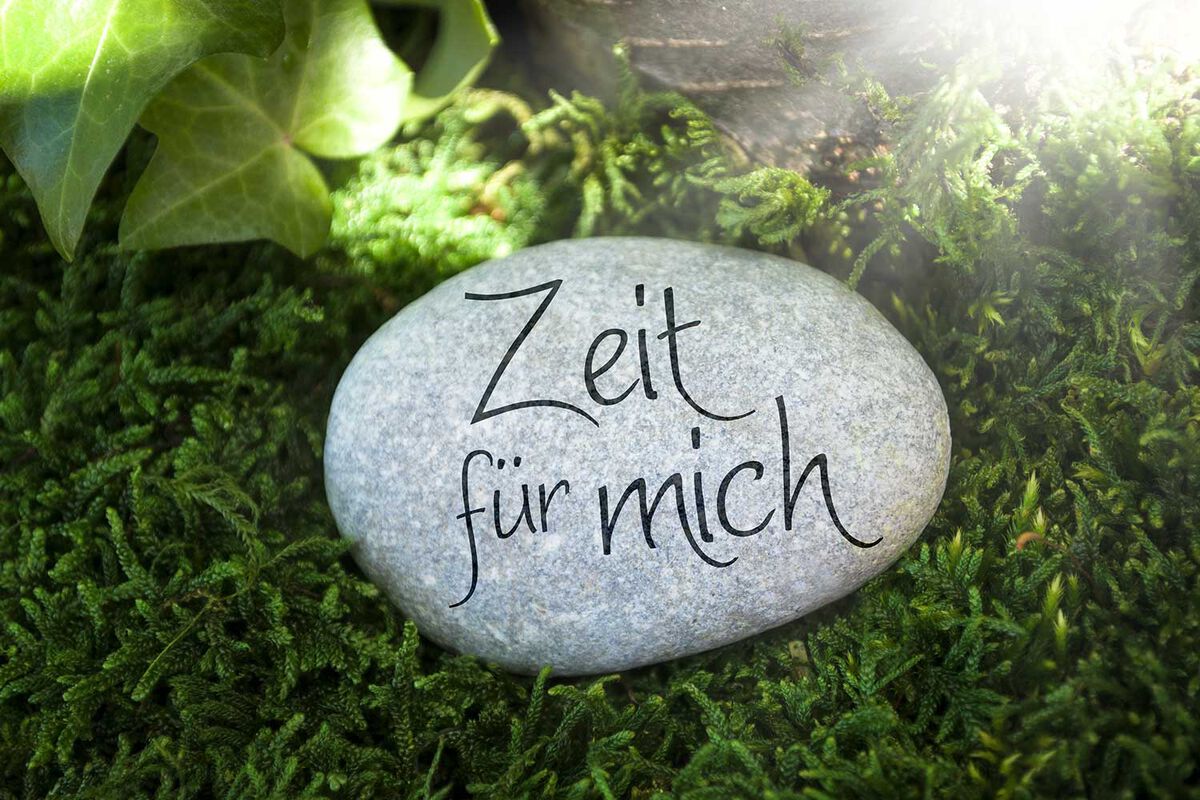 Eine wichtige Entlastung für pflegende Angehörige und eine sichere Versorgung für Pflegebedürftige. AdobeStock_112648958 - 