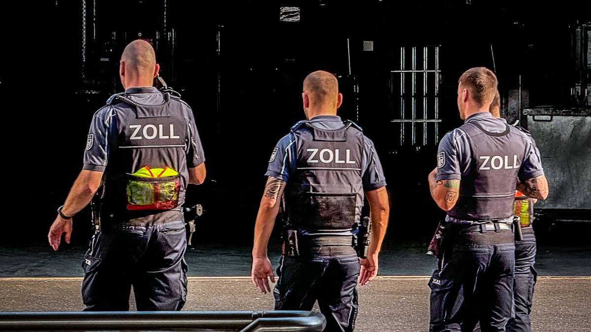 Umgehung von Russland-Sanktionen: Razzia bei deutschem Maschinenbauer