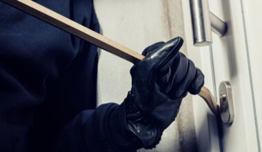 Gladbeckerin überrascht Einbrecher in ihrem Haus