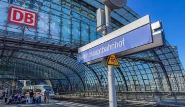 Polizei nimmt Mann mit Machete fest