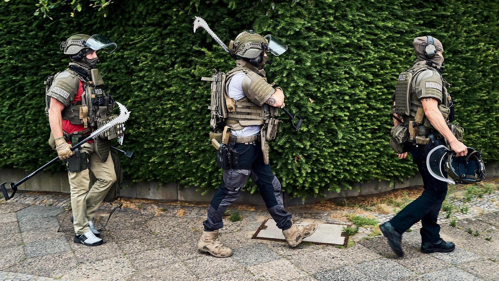 SEK-Einsatz in Rudow – Mann droht mit Schreckschusswaffe