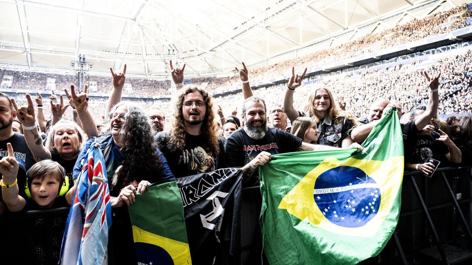 Iron Maiden sorgen in der Veltins Arena für einen Abriss