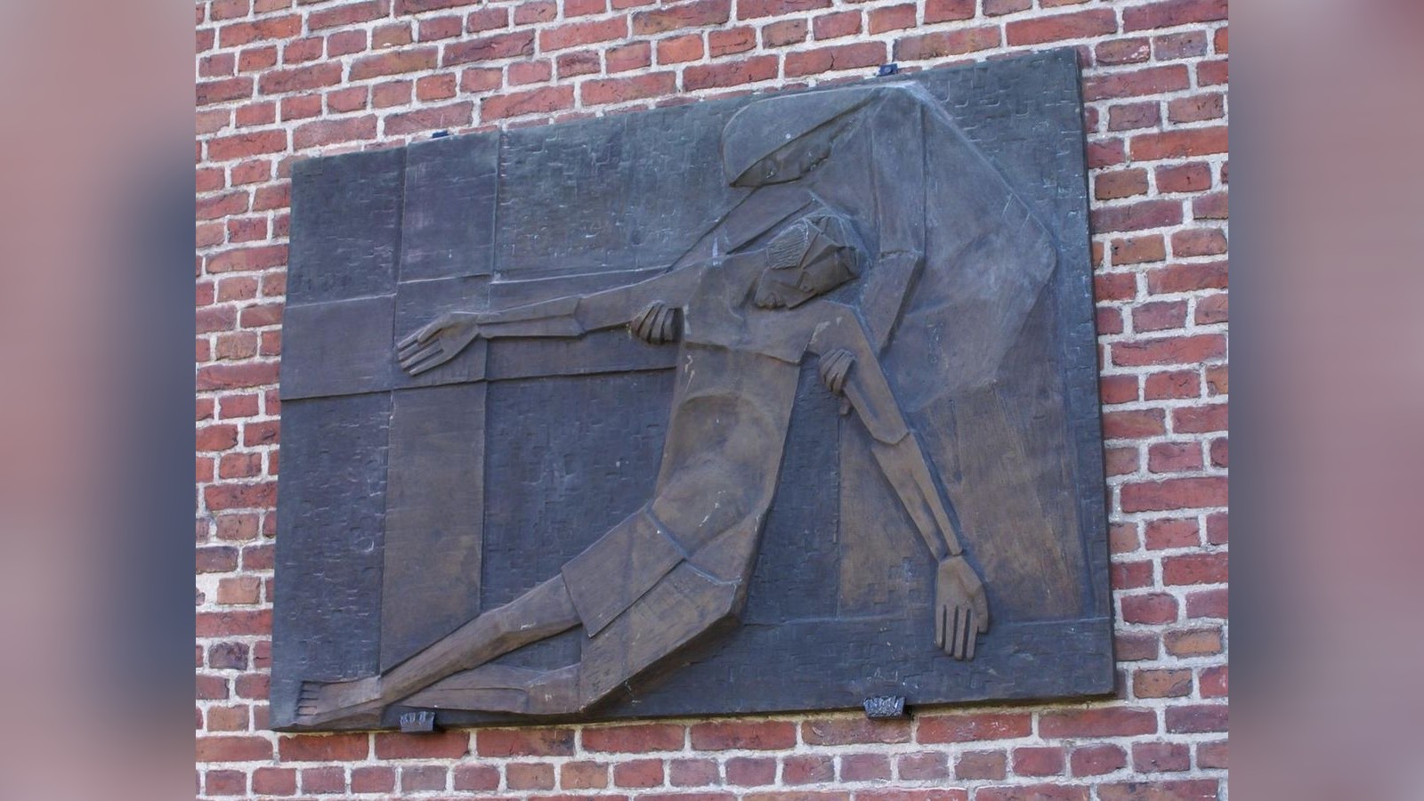 Bottrops Liebfrauenkirche: Bronze-Kunstwerk abgebrochen