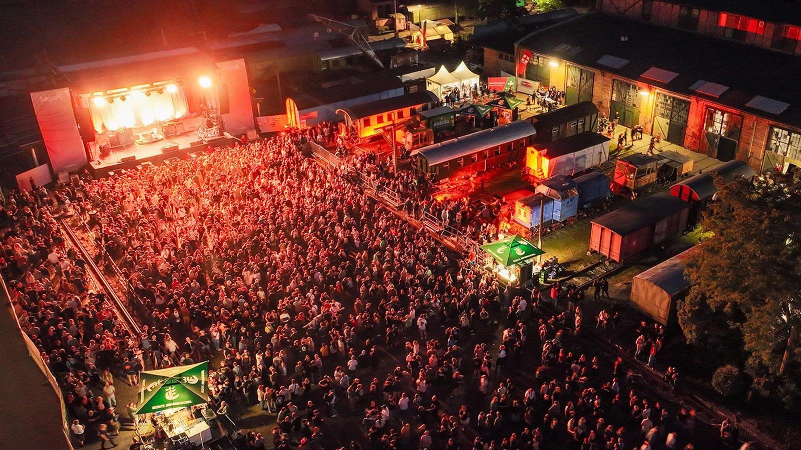 Revolverheld drehen Spontan-Musikvideo im Braunschweiger Lokpark