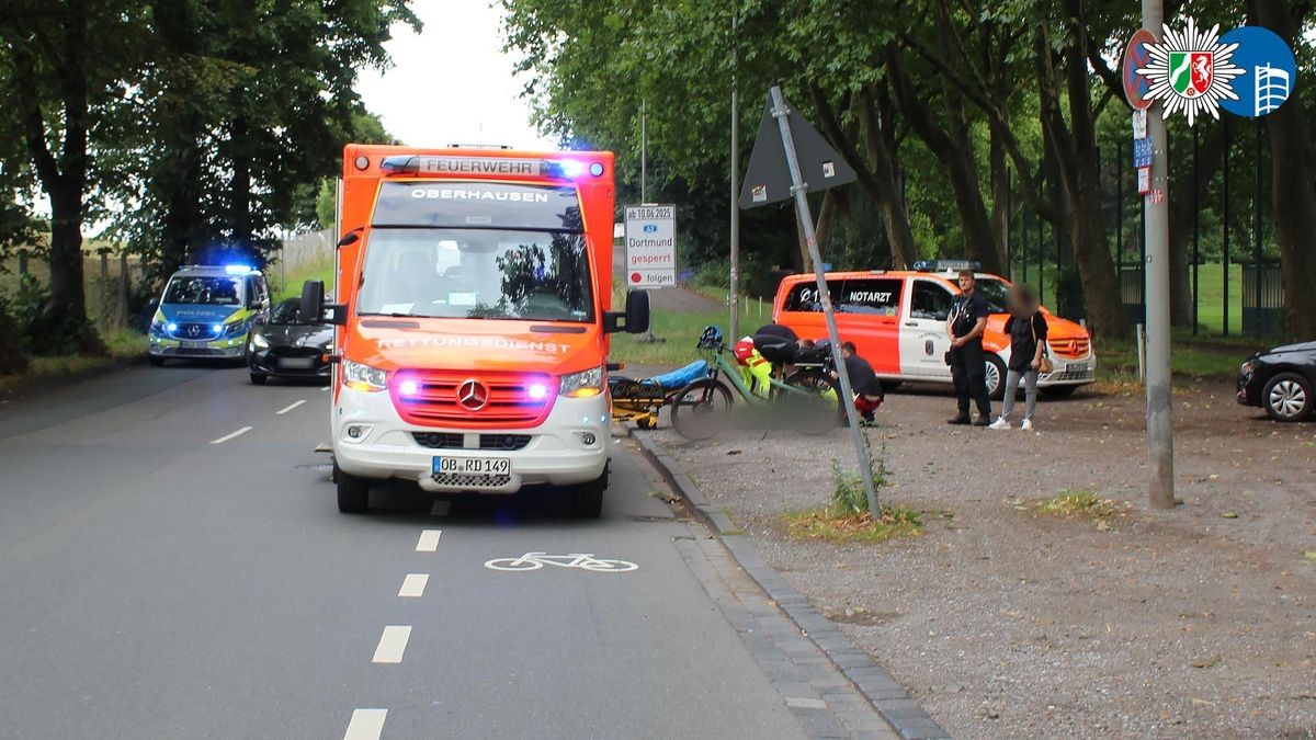 Gleich zwei Mal sind Polizei und Rettungsdienst am Donnerstag, 17. Juli, zur Lindnerstraße in Oberhausen ausgerückt.