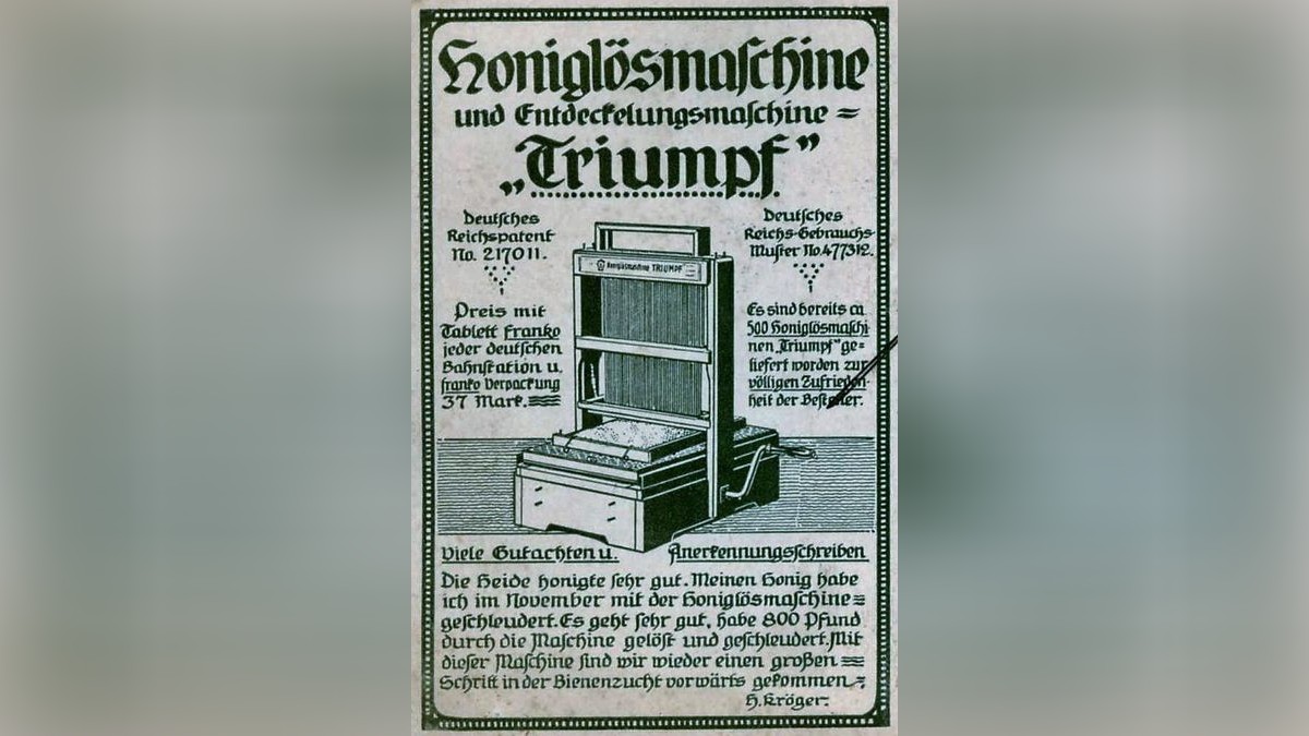 Die „Triumph“ wurde für die Weiterverarbeitung von Heidehonig verwendet und zählte zu den Vorzeigeprodukten der Firma Bienen-Thie.