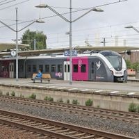 Ein Enno-Zug wartet im Bahnhof von Wolfsburg. Die Bauarbeiten auf der Strecke Hamburg-Berlin haben auch starke Auswirkungen auf den Nahverkehr in der Region Braunschweig-Wolfsburg.