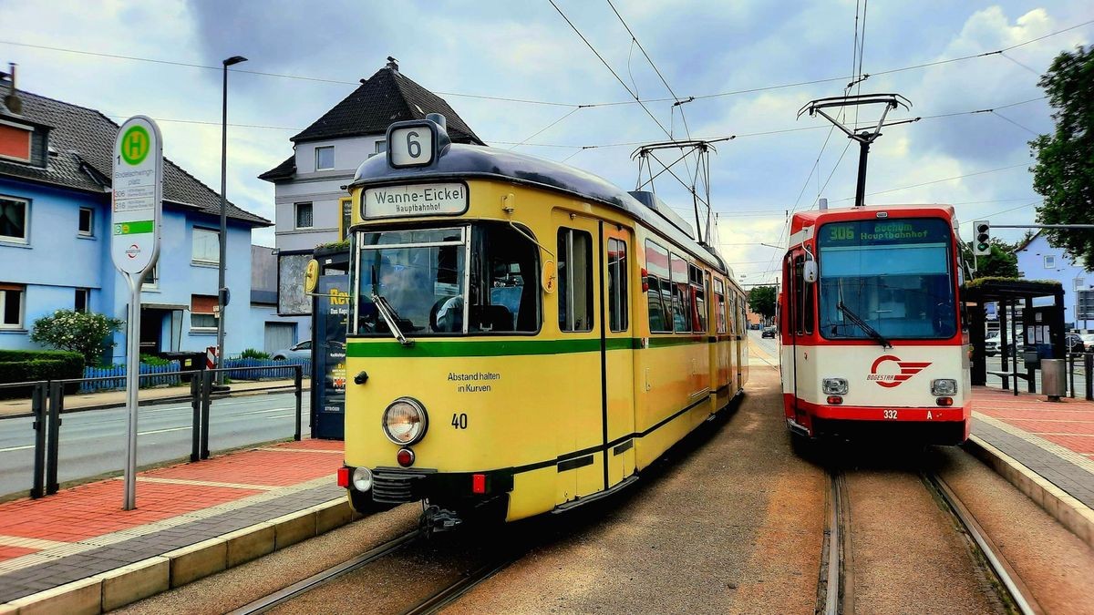 Historische Straßenbahnen der Bogestra sind am ersten Kirmes-Sonntag, 3. August, zwischen Bochum und Wanne-Eickel Hauptbahnhof unterwegs.