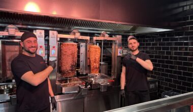 Neuer Imbiss in Düsseldorf: Bei „Papai‘s“ gibt es Steakdöner